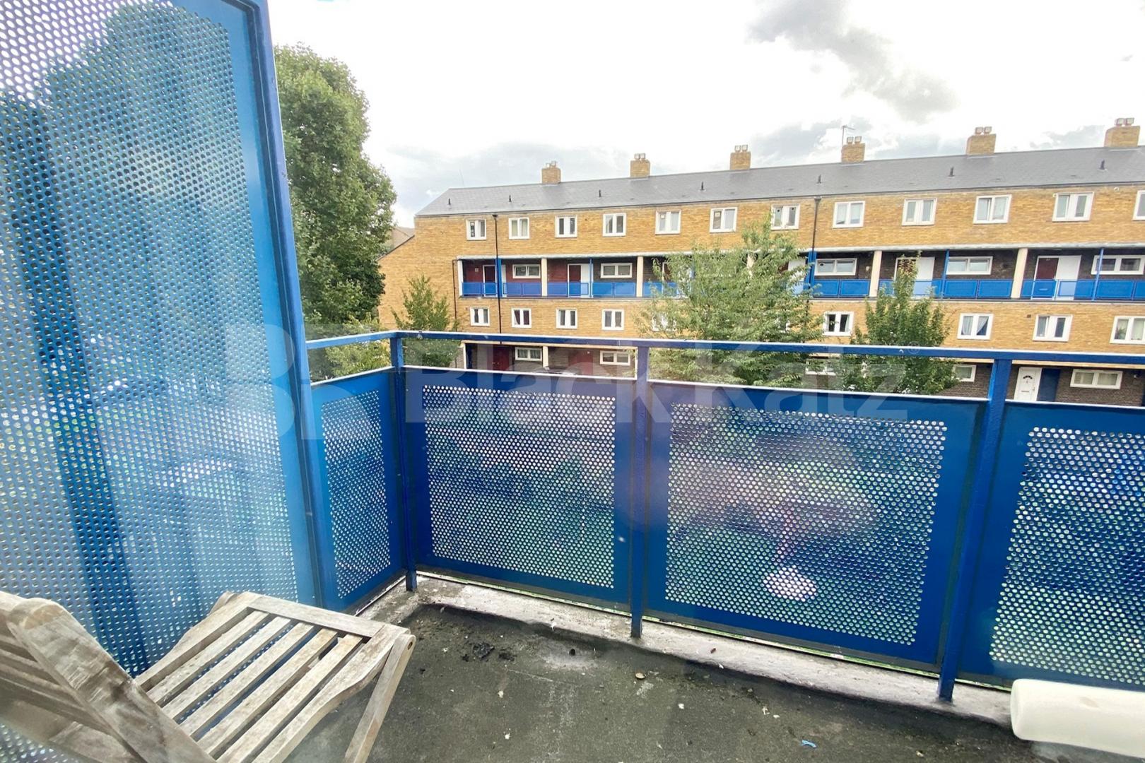 Superbly located duplex apartment in SE1  Burbage Close , Borough/London Bridge